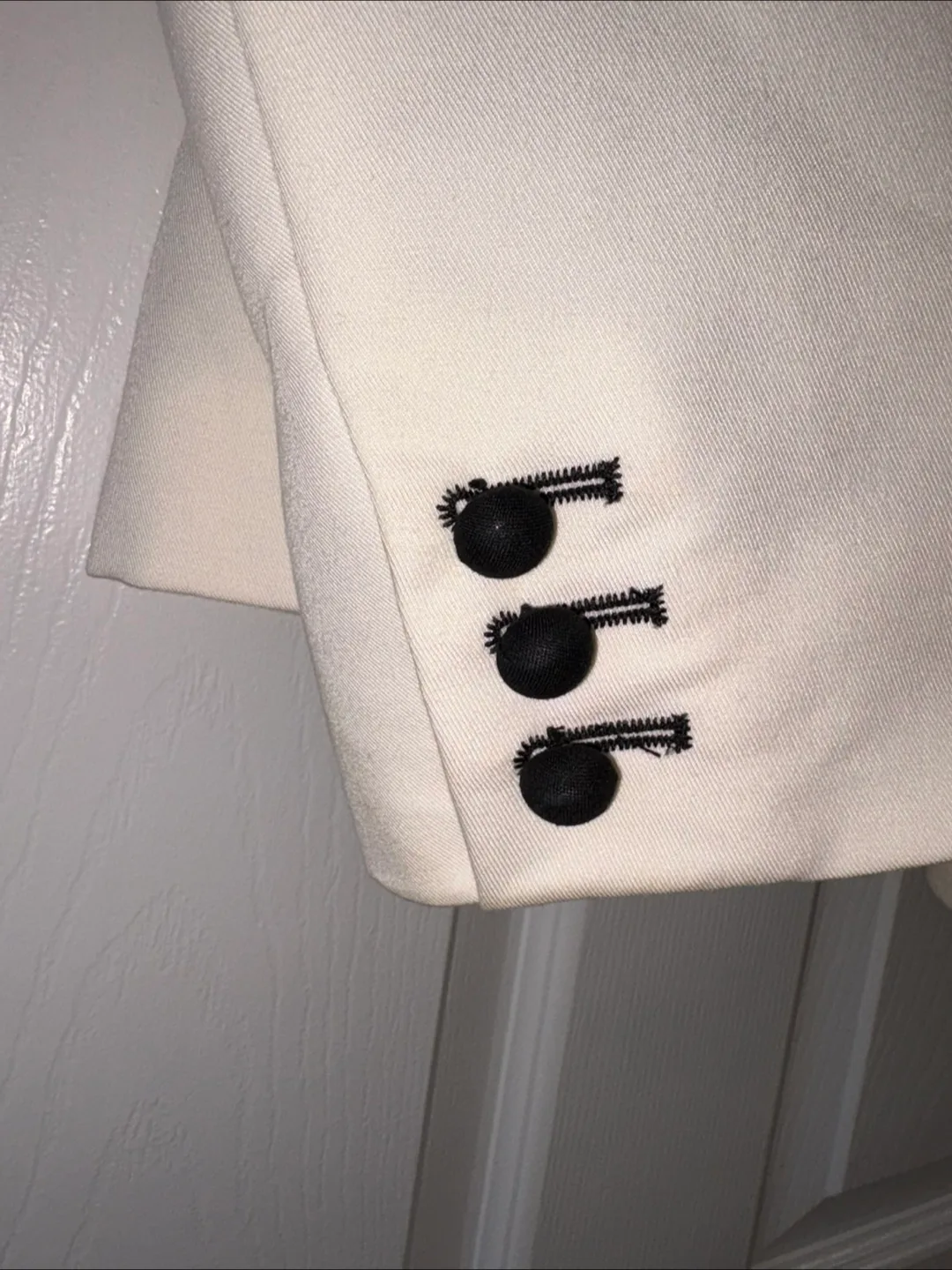 Cream Blazer - Size M image indicator(4)