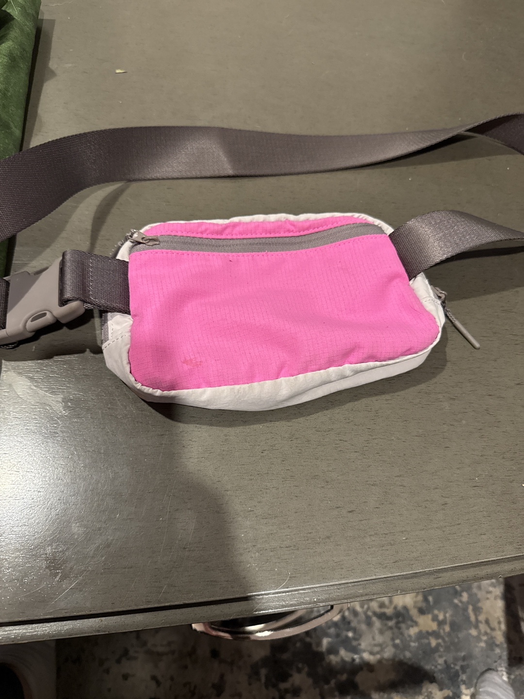 Lululemon Everywhere Belt Bag Pink - photo 2