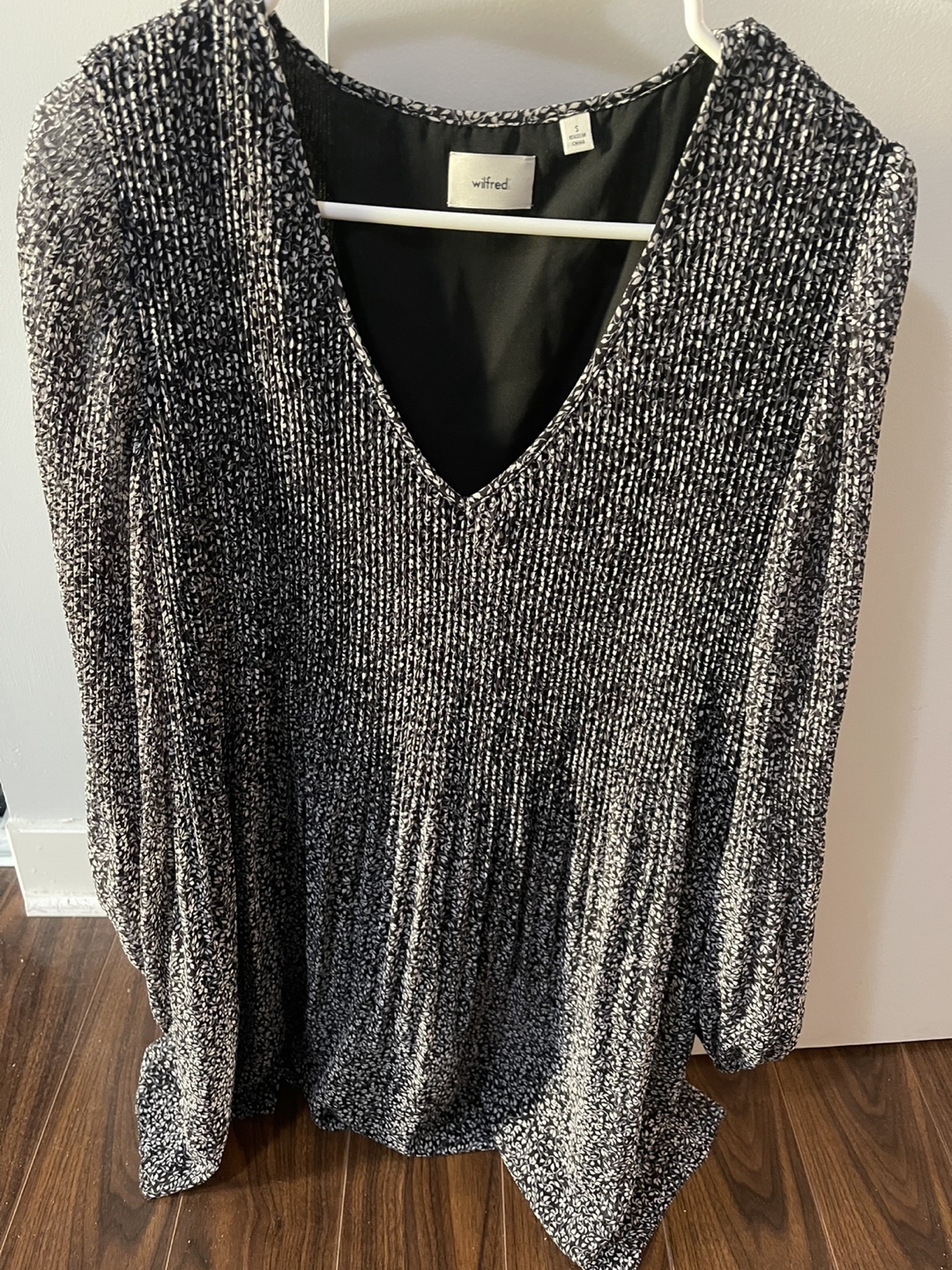Wilfred Daydreamer V-neck Dress - photo 3