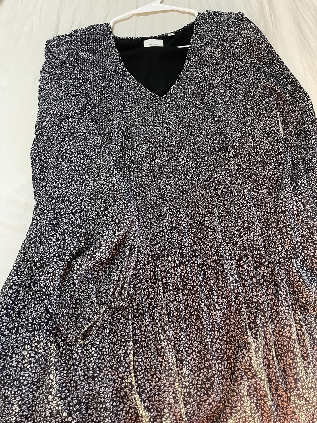 Wilfred Daydreamer V-neck Dress - photo 2