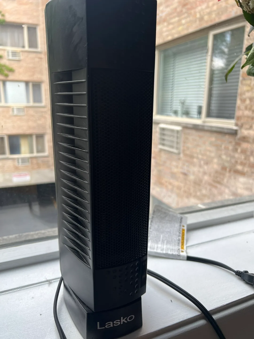 Lasko Black Tower Heater thumbnail