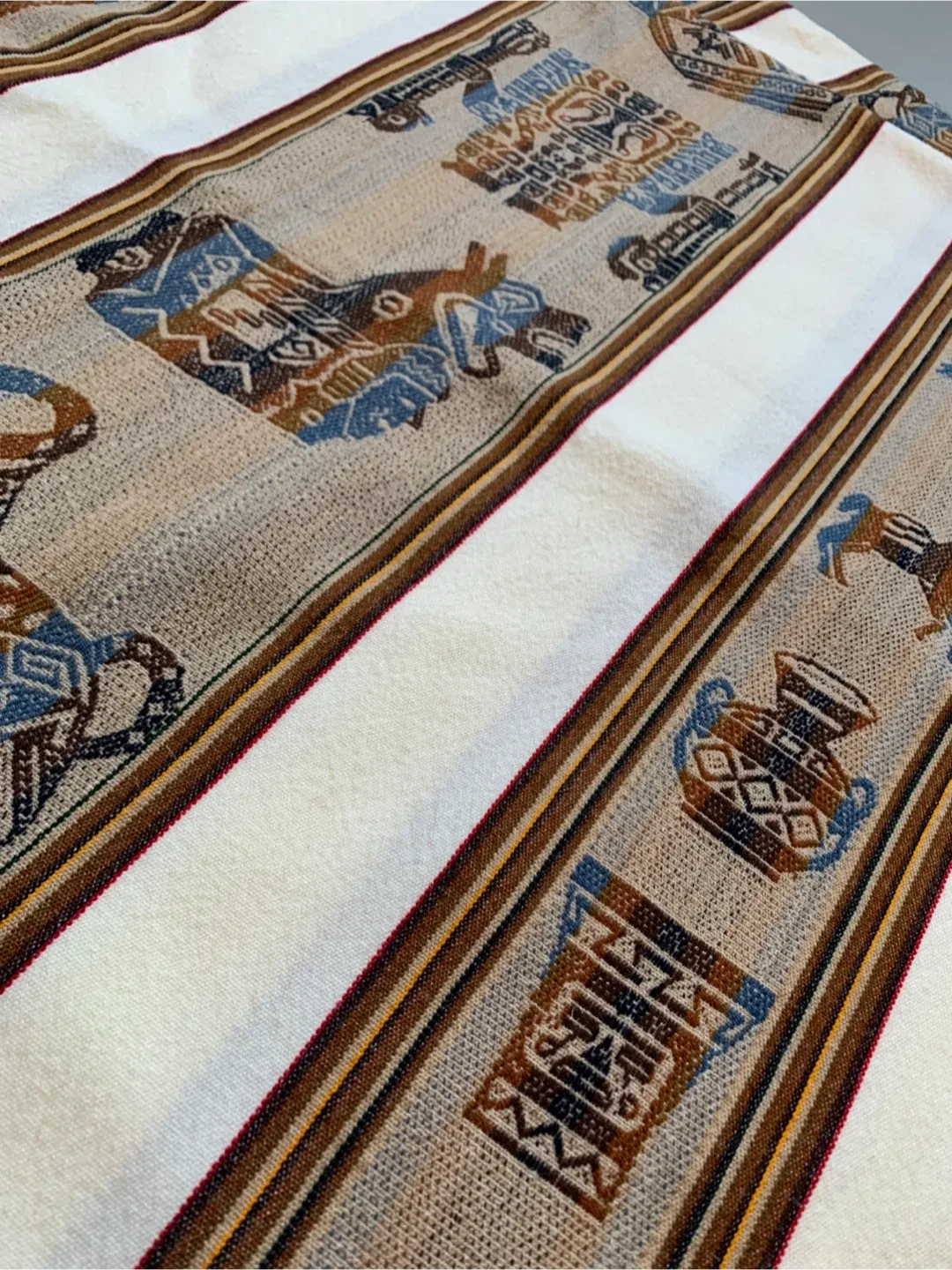 🆕Large Handwoven tablecloth| tapestry image indicator(2)