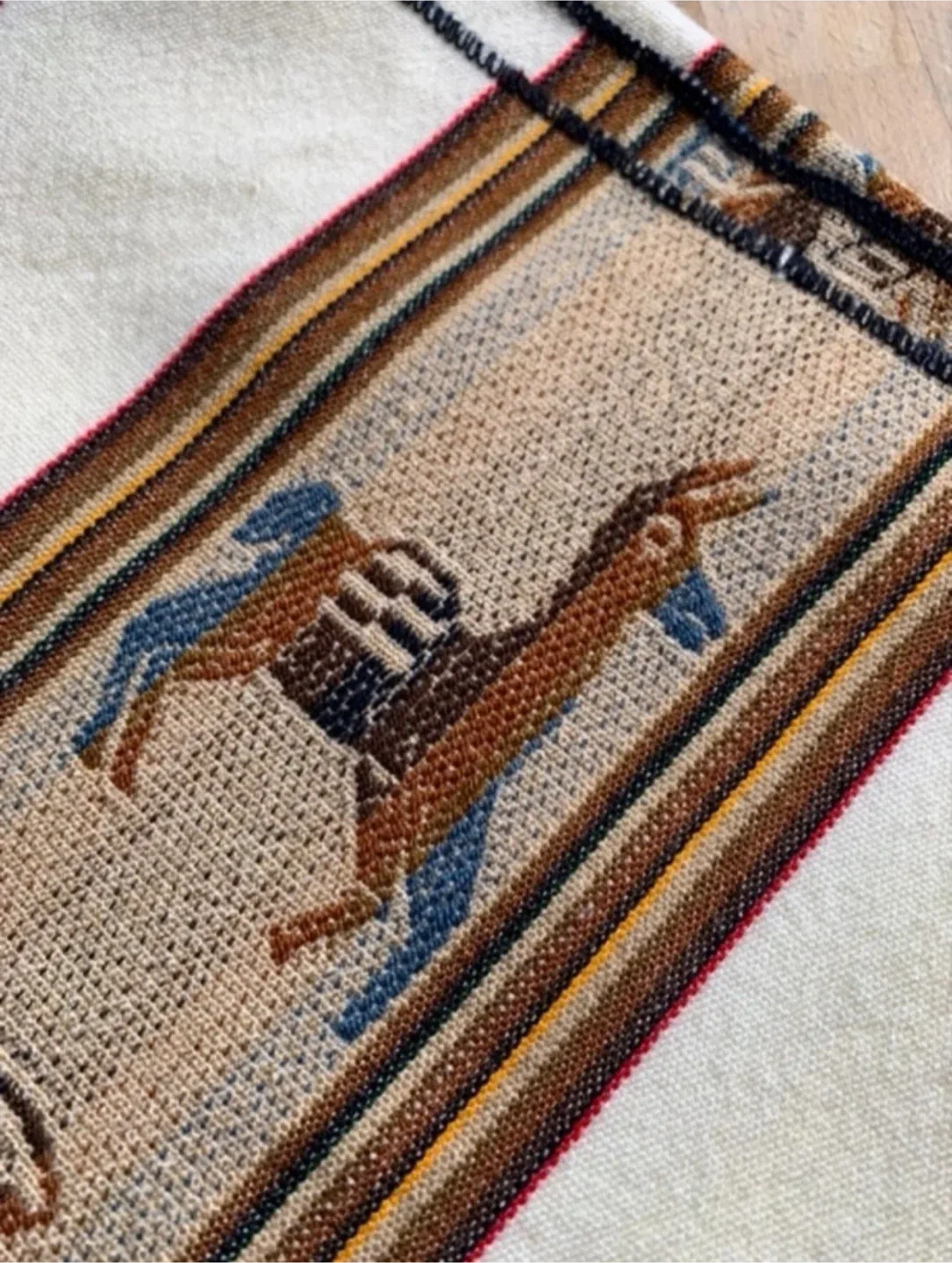 🆕Large Handwoven tablecloth| tapestry image indicator(6)