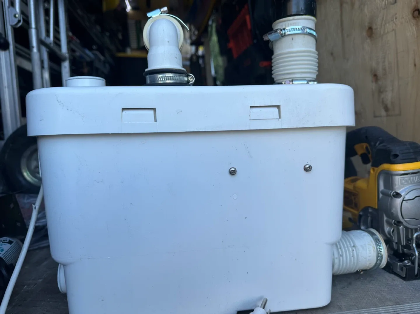 Sanivite 3 Grey Water Pump image indicator(2)