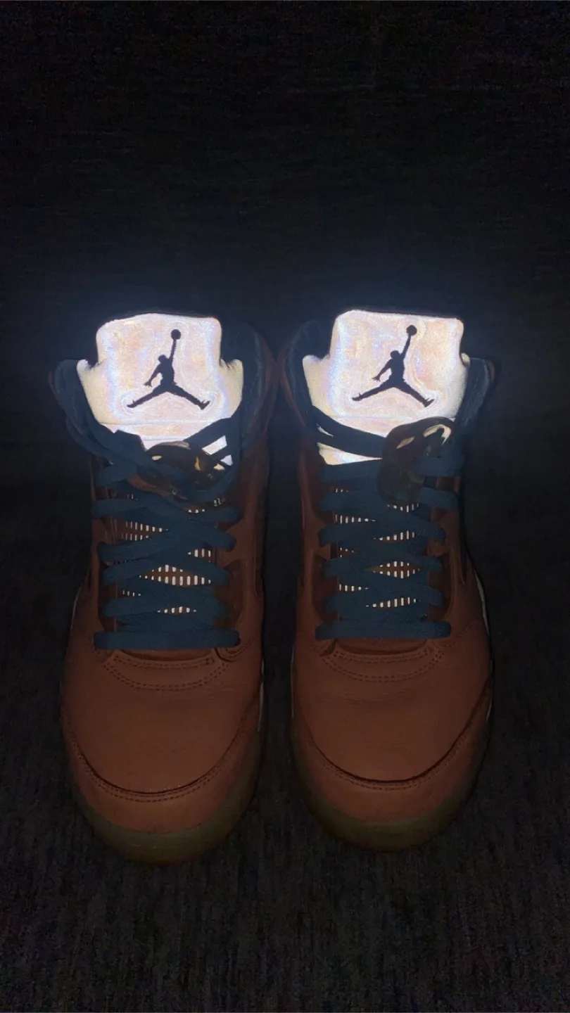 DJ Khaled x Air Jordan 5 Retro 'We The Best - Crimson Bliss' image indicator(3)