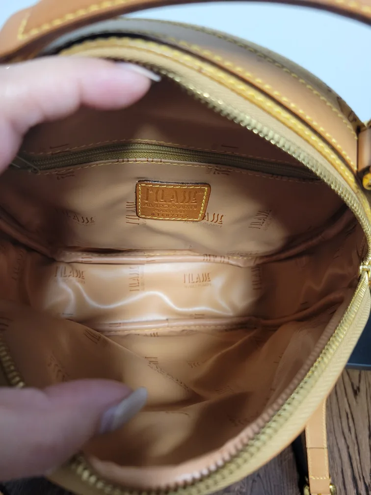 Alviero Martini 1A Classe Geo World Map Round Bag image indicator(7)