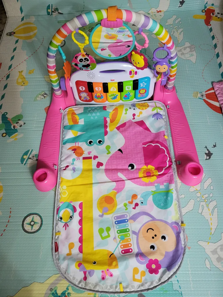 Fisher-Price Deluxe Kick & Play Piano Gym image indicator(2)