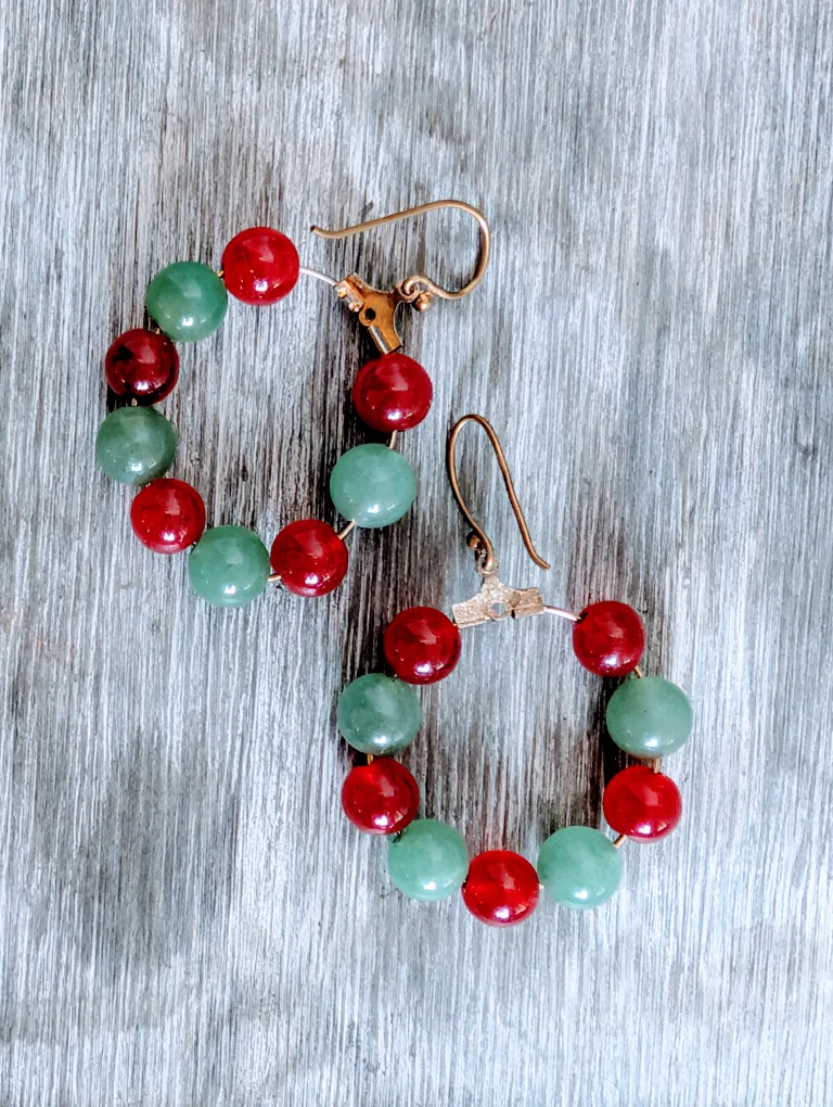 Red & Green Beaded Earrings image indicator(2)