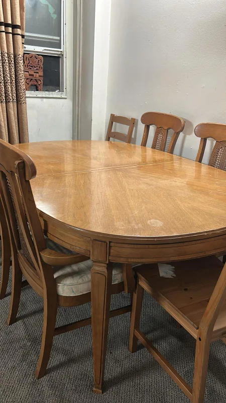 Dining Table with 6 Chairs image indicator(2)