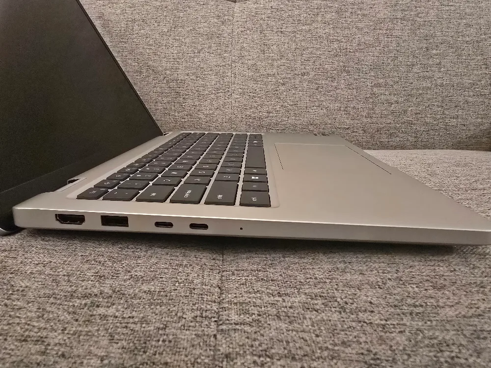 New Dell Pro 14 Plus i7 32Gb Ram + 512 Gb SSD+ 3years warranty image indicator(2)