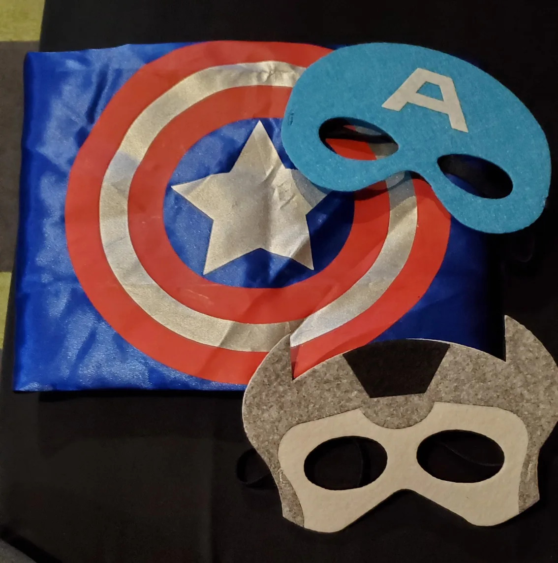 Superhero Cape & Mask Set thumbnail