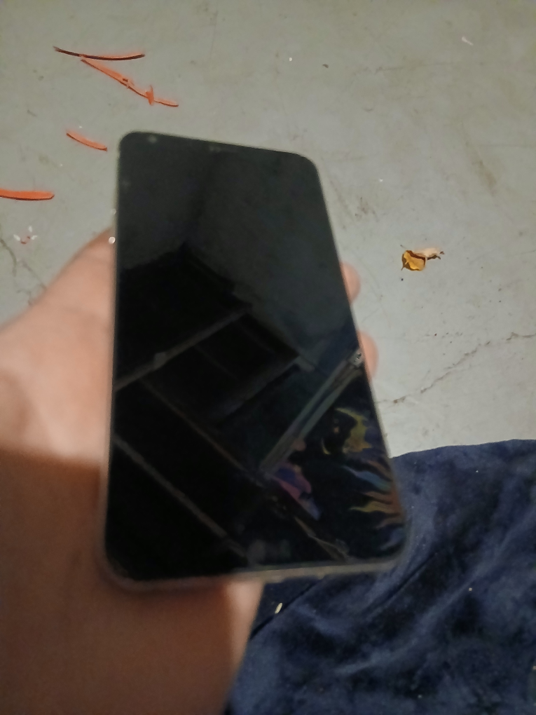 lg q6 32gb - photo 2