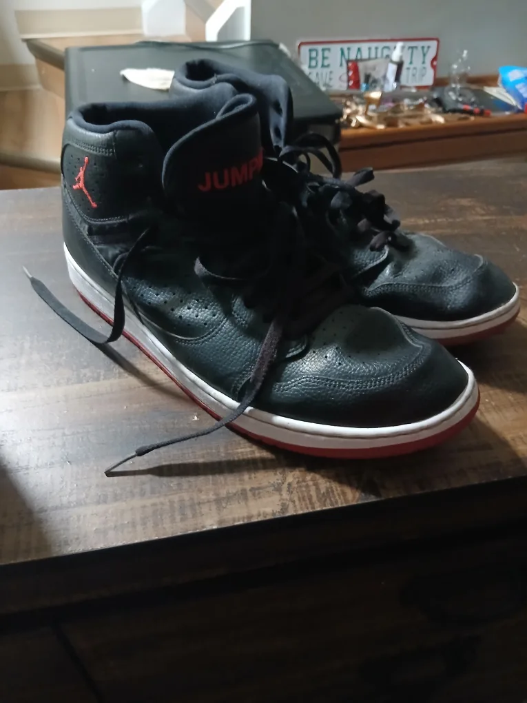 2022 Jordans thumbnail