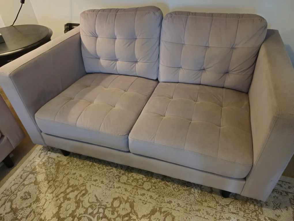 Light Grey Sofa & Love-seat Set image indicator(8)