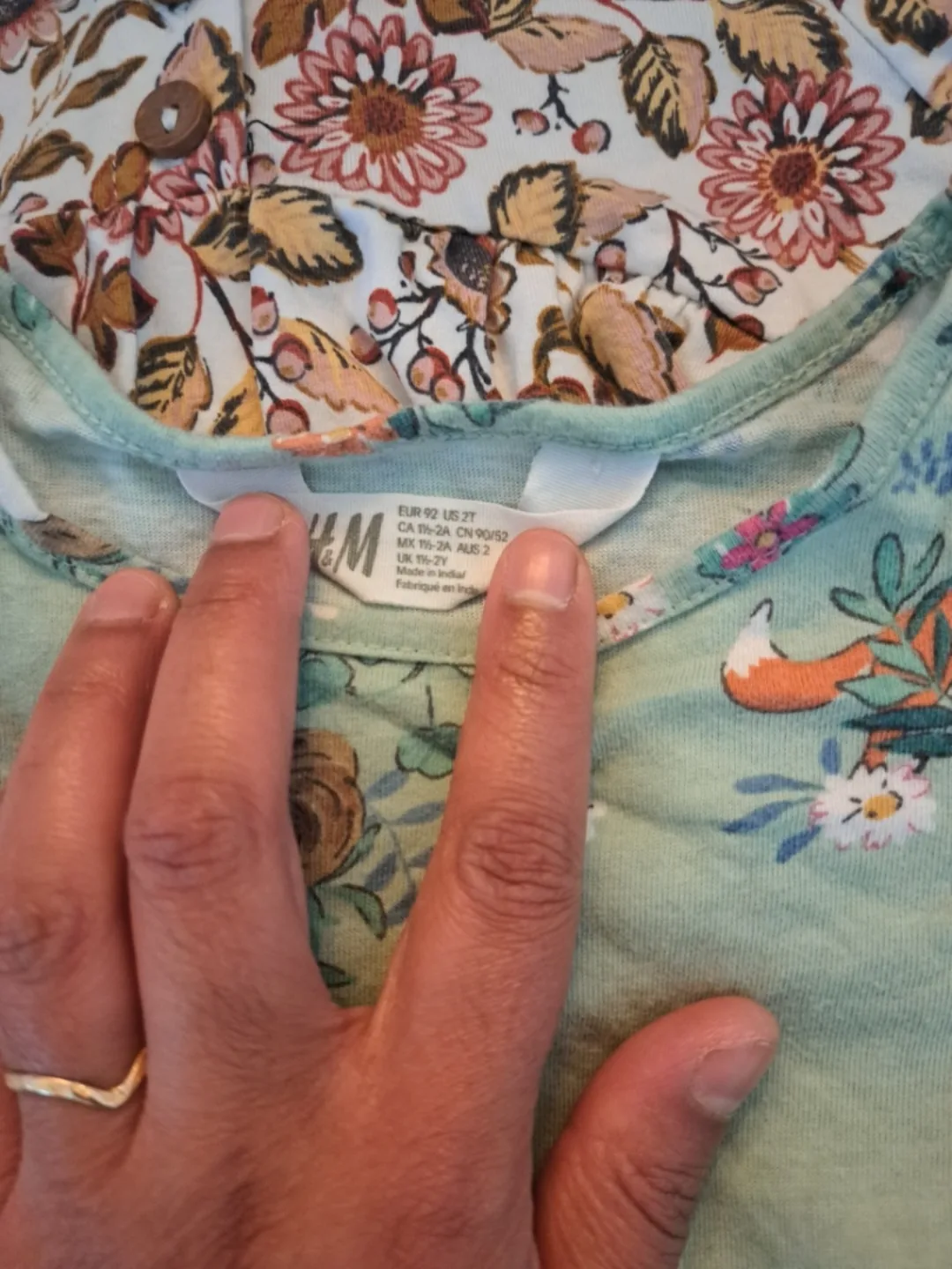 Bundle of 4 Toddler Dresses 2/3T image indicator(4)