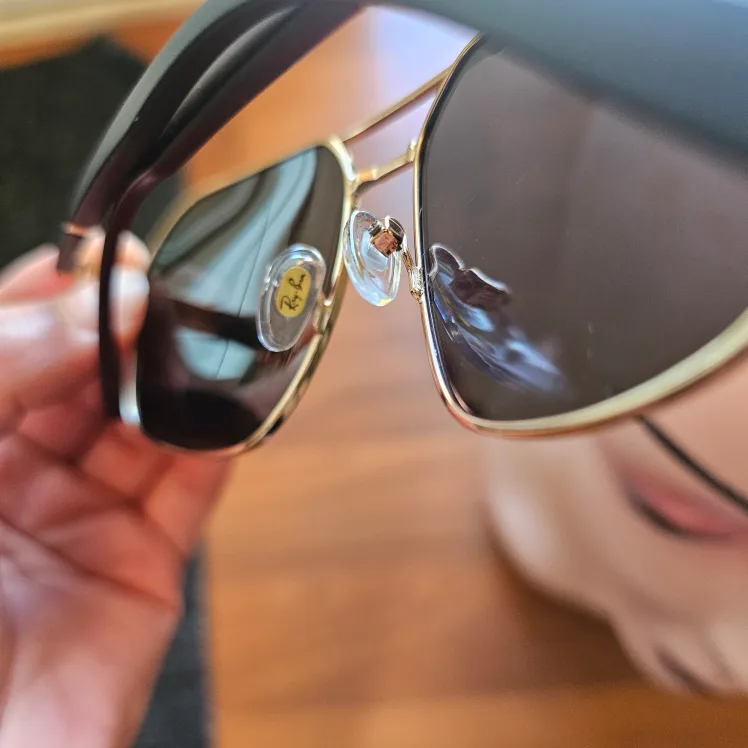 Ray-Ban Aviator Sunglasses - Gold/Black image indicator(4)