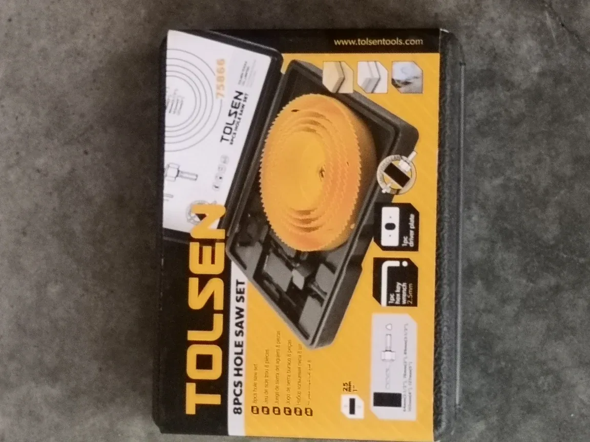 8 pcs Hole Saw Set thumbnail