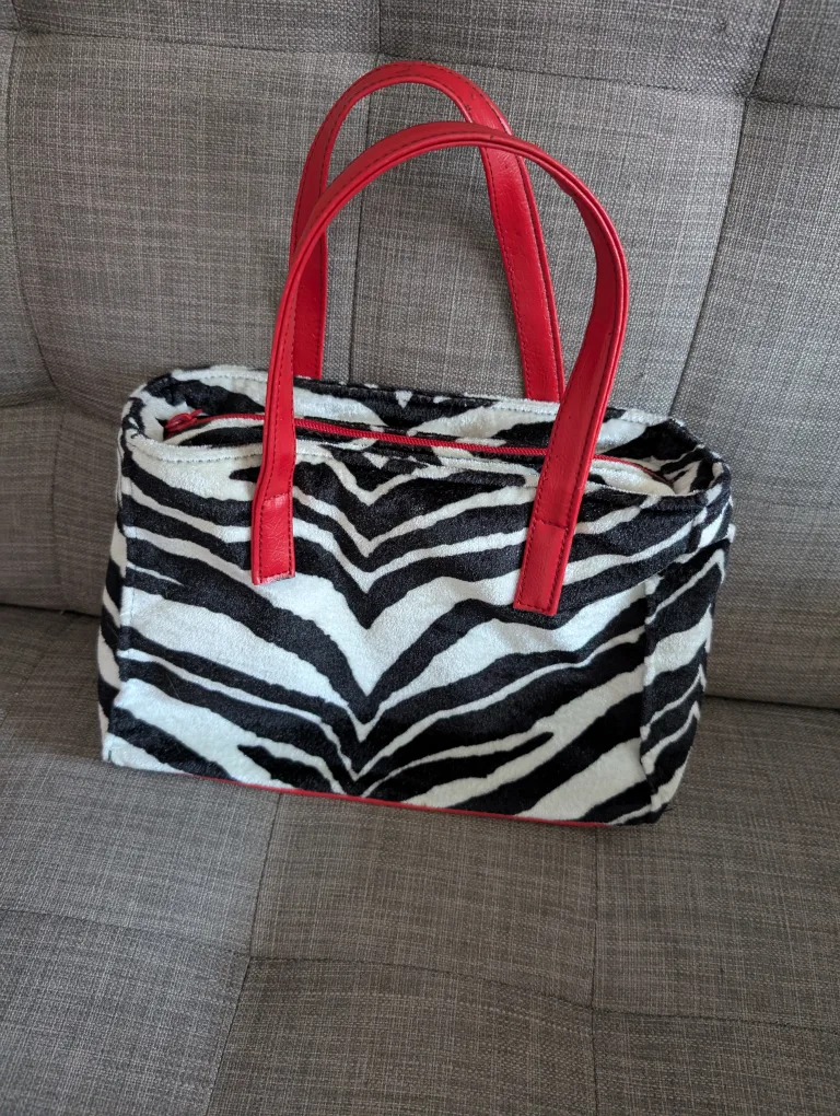 Zebra Print Handbag with Red Handles image indicator(3)