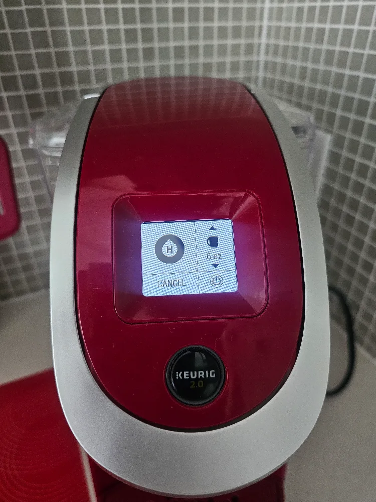 Keurig 2.0 K200 Coffee Maker - Red image indicator(5)