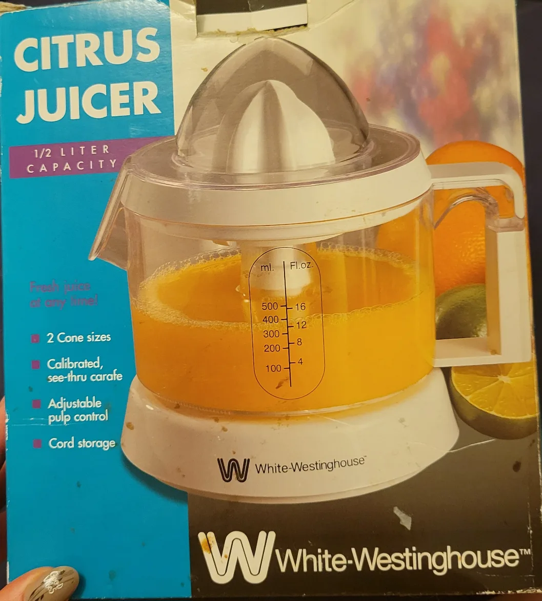 White Westinghouse Citrus Juicer - 1/2 Litre thumbnail