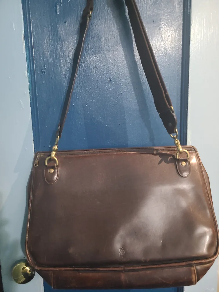 Martin Dingman,  Brown Leather Messenger  Bag image indicator(3)