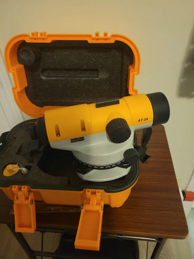 DuraTech AT-24 Automatic Level with Case