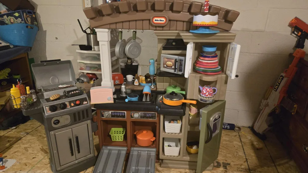 Play Food, Mixer, Pizza, and Kitchen Set image indicator(2)