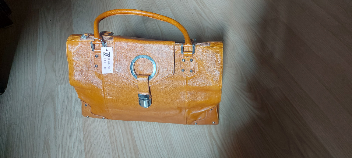 Jeanne Lottie Handbag - Stylish & Functional - photo 2
