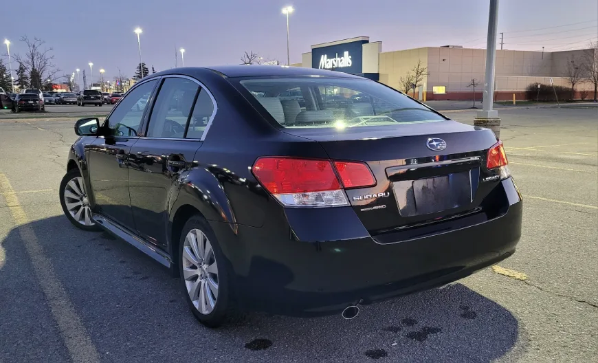 Black Subaru Legacy Sedan image indicator(4)
