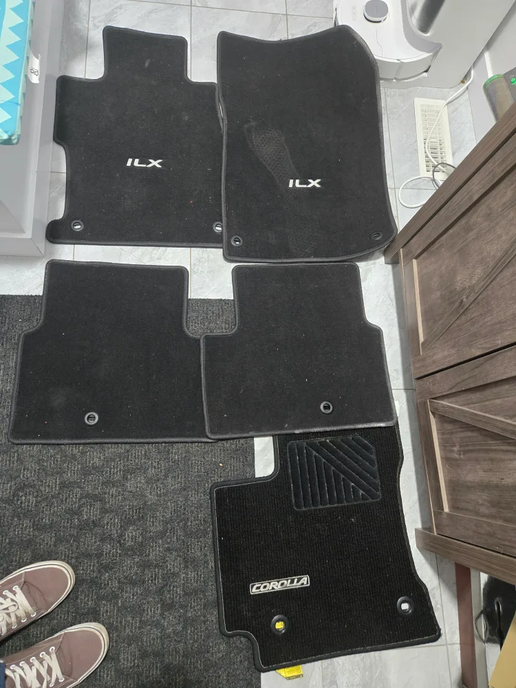 Acura ILX & Toyota Corolla Floor Mats. Acura ILX Trunk Tray image indicator(2)