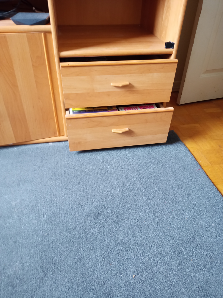 Wooden Entertainment Unit - photo 3
