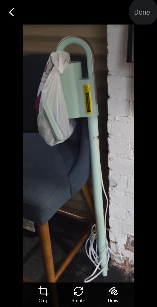 Scrubbing and Sanitizing Steam Mop image indicator(2)