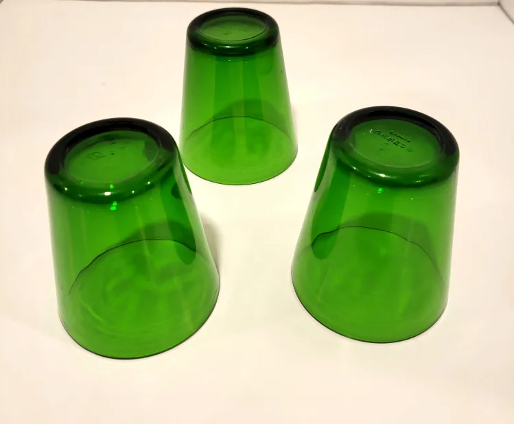 3 Vintage Verrerie D'En Haut Green Glasses thumbnail