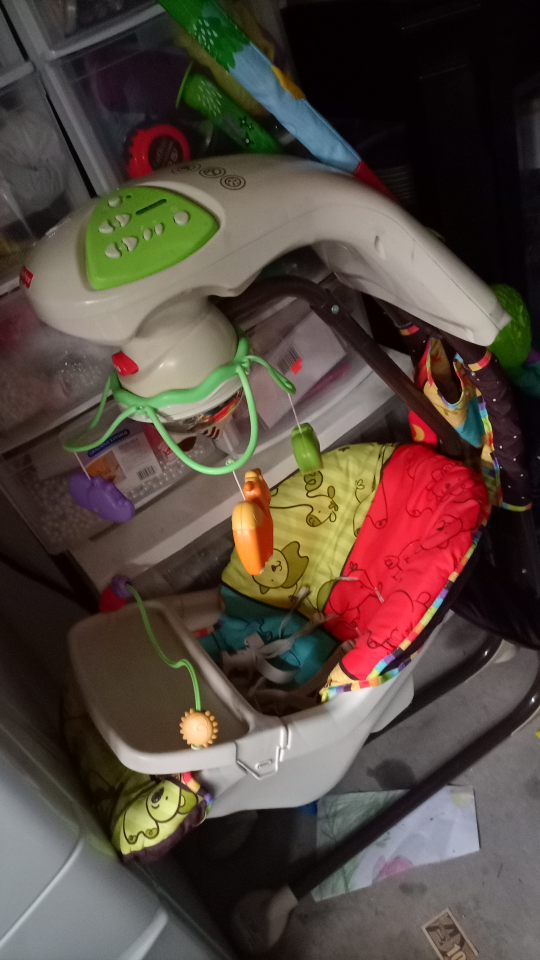 Fisher-Price Calming Vibrations Baby Bouncer