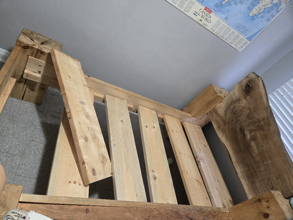 Handmade twin size Wooden Bed Frame - photo 3