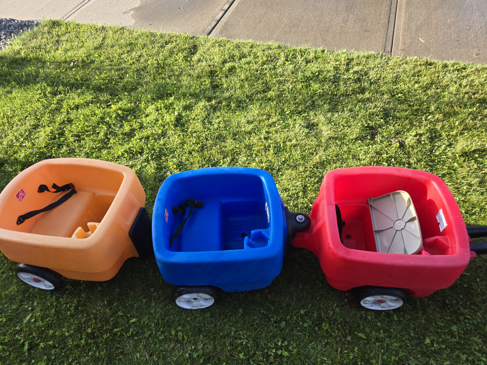 Step2 Wagon for Two - Red, Blue, Orange - photo 2