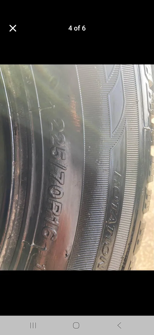 Sailun Winter Tires 225/70R16 - Set of 4 image indicator(4)