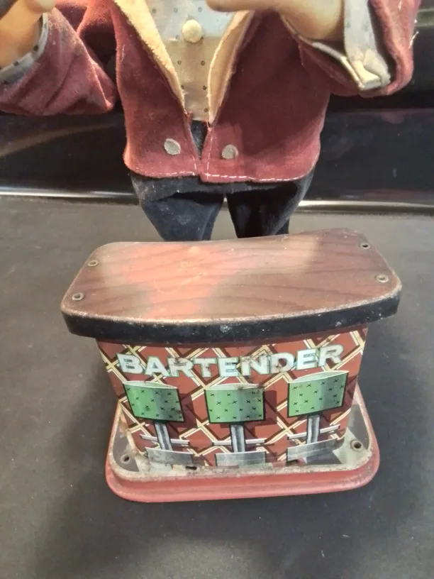 vintage Rosko Bartender tin toy from the 1960s, made in Japan image indicator(3)