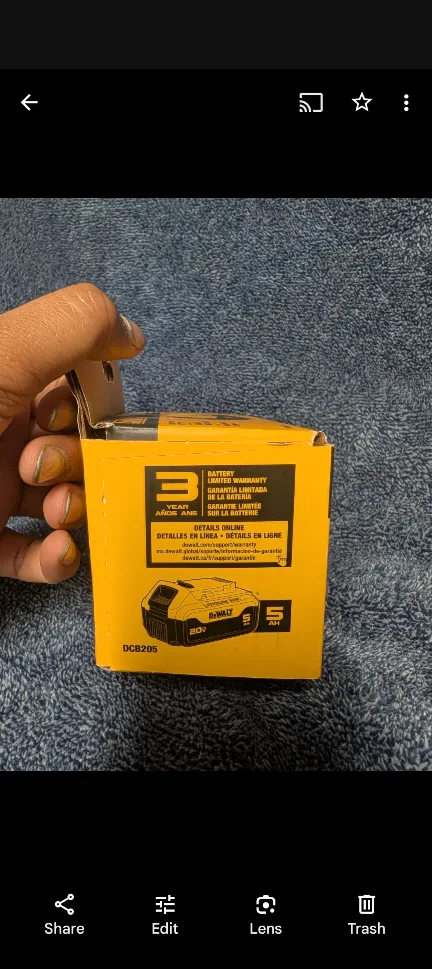DeWalt 20V 5.0Ah Battery DCB205 - New in Box! image indicator(2)