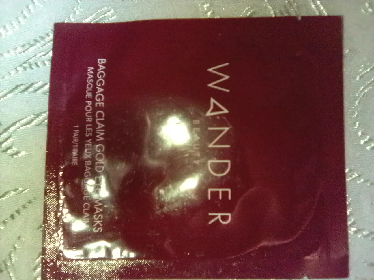 Wander Beauty Baggage Claim Gold Eye Masks thumbnail