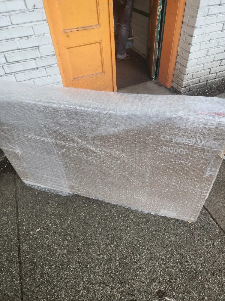 Samsung 55 in smart 4K TV smart image indicator(3)