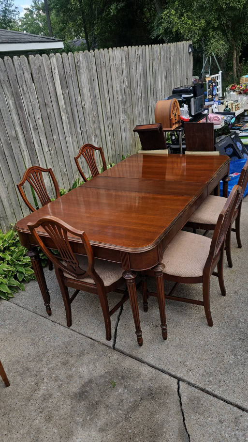 Berkey and gay mahogany antique dining room set.