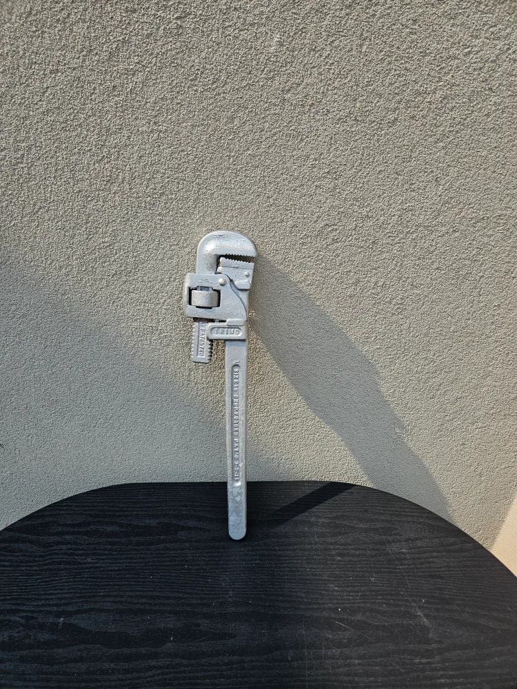 Pipe Wrench thumbnail