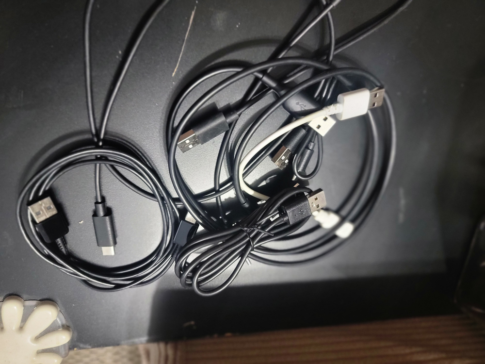 charging cables - photo 5