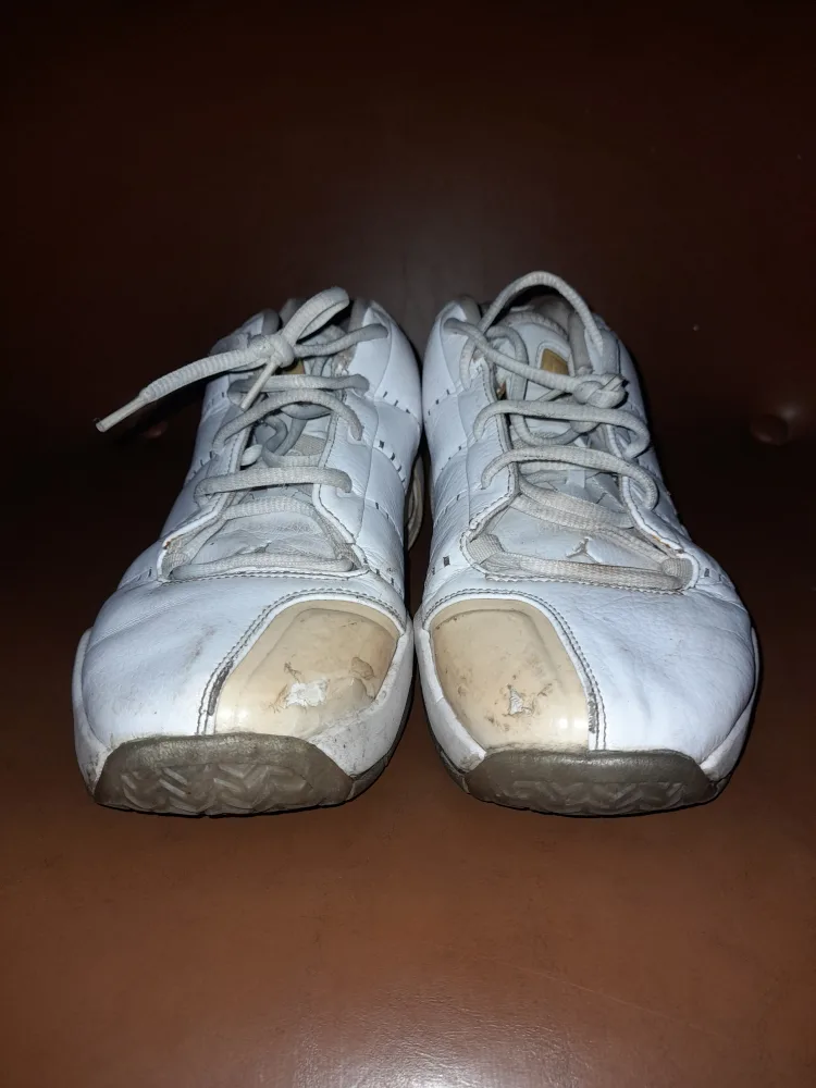 Jordan Team FBI White Shoes image indicator(3)