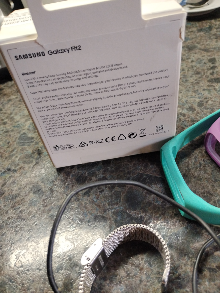 Samsung Galaxy Fit2 with Extra Bands - photo 2