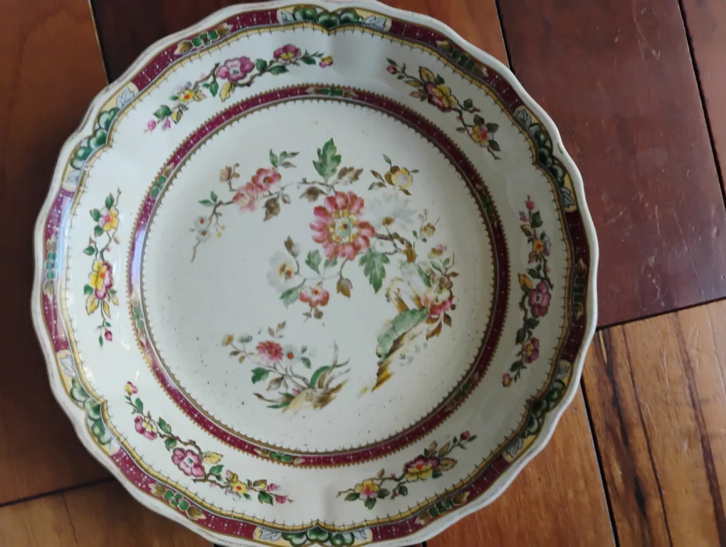 Royal Petal Grindley Marlborough Plate