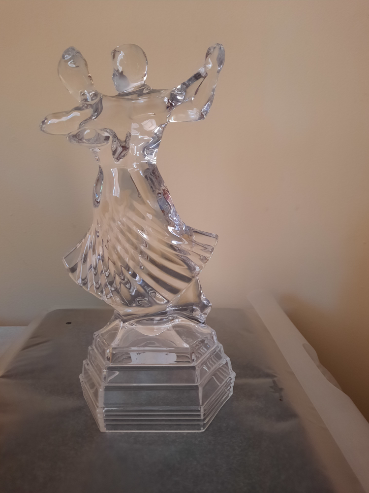 RCR Crystal & Dance Figurine w/ Box - photo 2