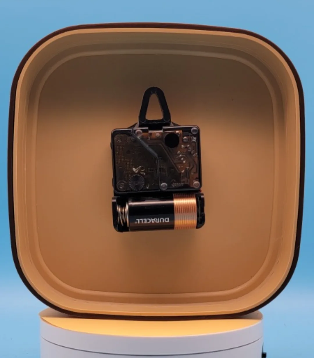 🥳VGC🤩 Bulova (1970's) Quartz Wall Clock - Brown Tested image indicator(4)