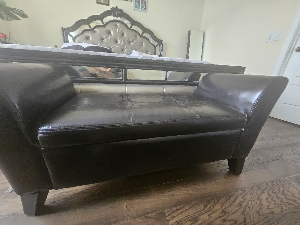 Black Leather Storage Bench image indicator(2)